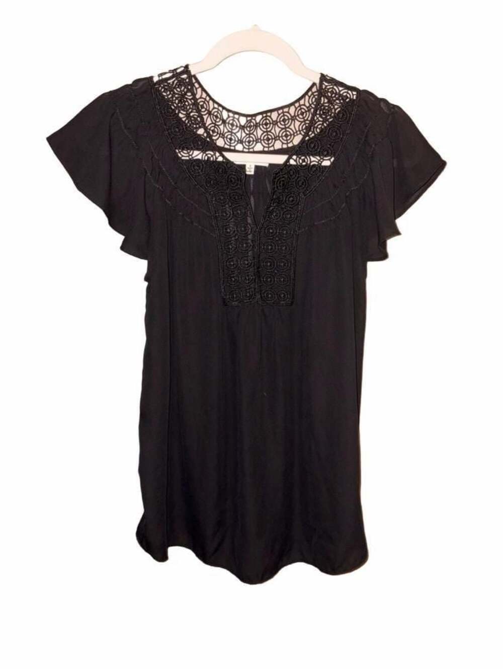 Max Studio Women’s Black Flutter Sleeve Crochet Trim Top Small - Picture 2 of 4